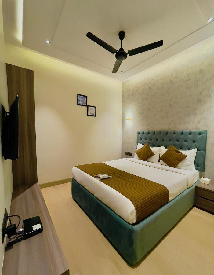 Hotel Lime Wood Mumbai Luaran gambar